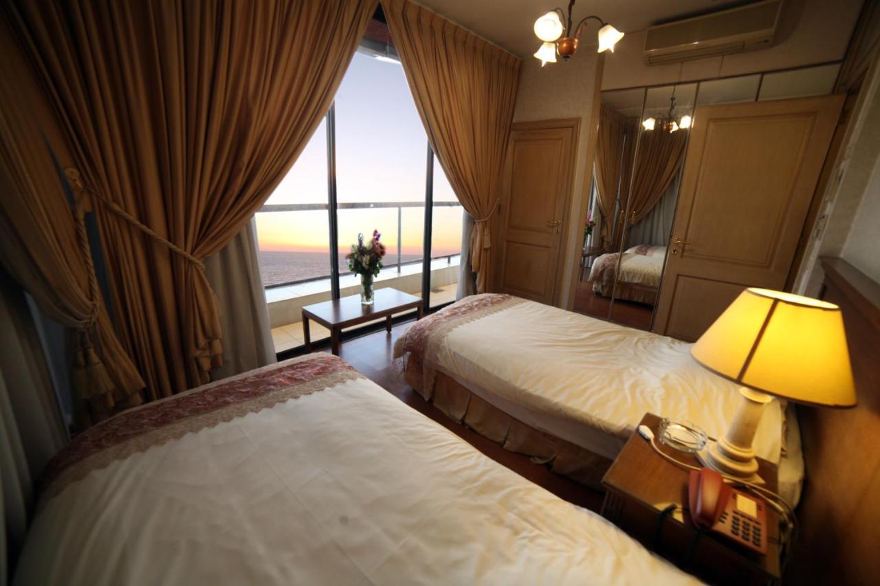 Holiday Home Suites Beirut Exterior foto