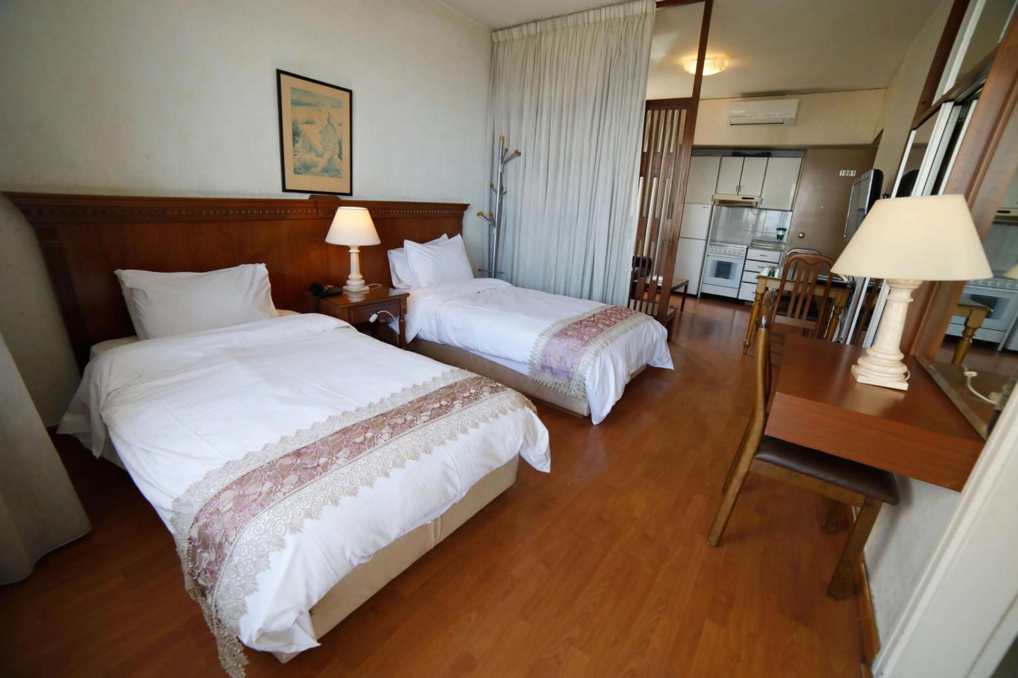 Holiday Home Suites Beirut Exterior foto